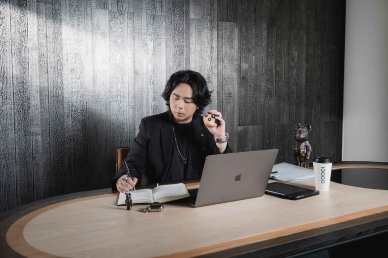 Hank 授課的高效接案 免費先修課形象照